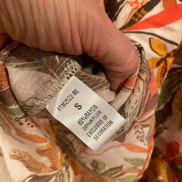 THML LOST IN LOVE TOP - S - NWT - Picture 8 of 10